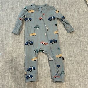 Kyte Baby Zippered Romper